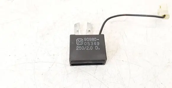 Toyota RAV 4 (XA20) Sensor 9098005349