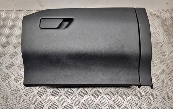 Ford Focus Glove box set T00L3255
