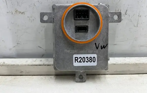 Skoda Octavia Mk3 (5E) Xenon control unit/module 8K0941597B 0896012