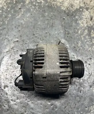 Volkswagen PASSAT B6 Generator/alternator 021903026L