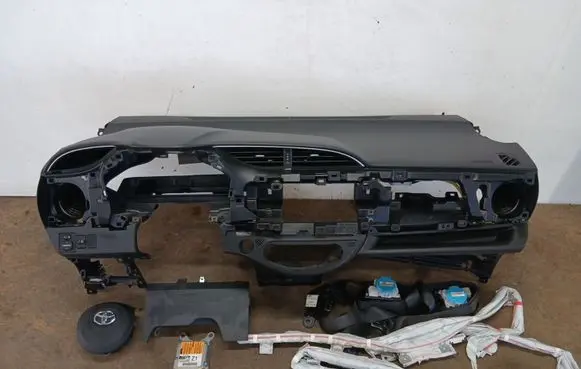 Toyota Yaris Airbag set with panel 553020D180C1