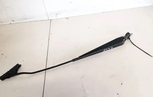 Ford Mondeo MK II Front wiper blade arm 93bg17526a2f