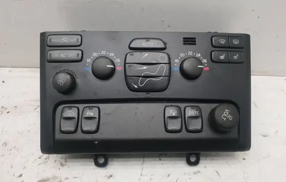 Volvo XC90 Climate control unit 30746025 M8273200167 05W27E04
