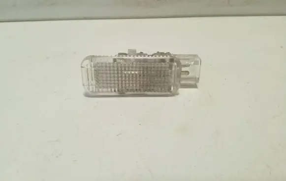 Audi Q3 8U Glove box light 4B0947415A