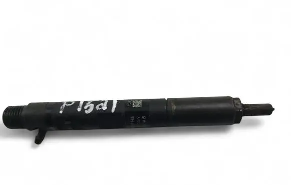 Fuel injector