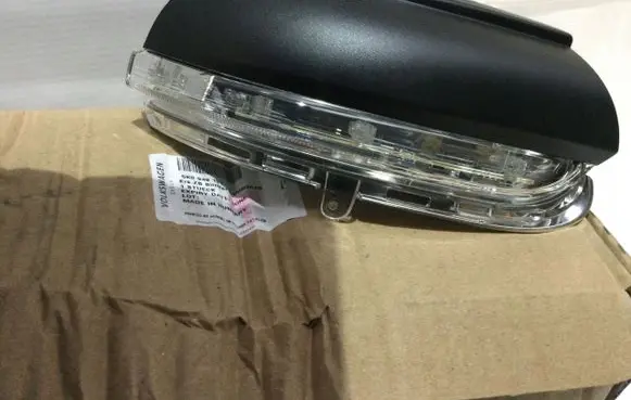 Volkswagen Golf VI Mirror indicator light 5K0949101A