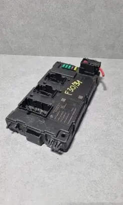 BMW 3 F30 F35 F31 Air suspension control unit module (rear) 0003029030 00000F4C A2C30450014