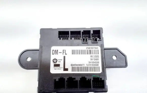 Jeep Grand Cherokee (WK) Door control unit/module 68155773AD