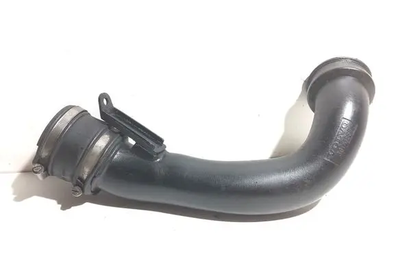 Volvo V70 Intercooler hose/pipe 30741667