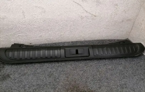 Land Rover Range Rover Sport L494 Trunk/boot sill cover protection DK62425A92A DK62425A92