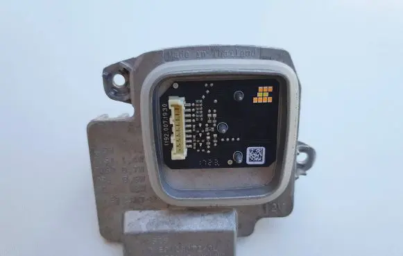 BMW M3 G80 Headlight ballast module Xenon E923072
