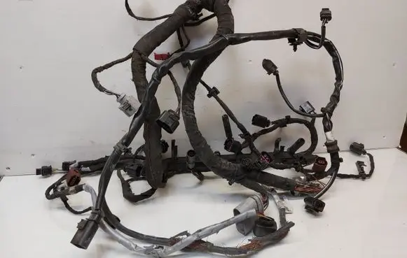 Skoda Octavia Mk3 (5E) Engine installation wiring loom