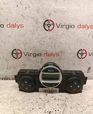Renault Megane II Climate control unit 8200413906 69340081 031061M