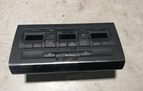 Audi A4 S4 B7 8E 8H Climate control unit 8E0820043BJ