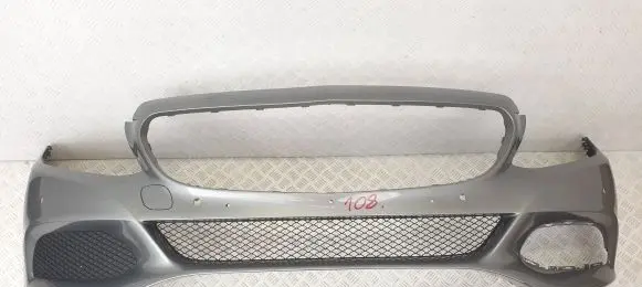 Mercedes-Benz C W205 Front bumper