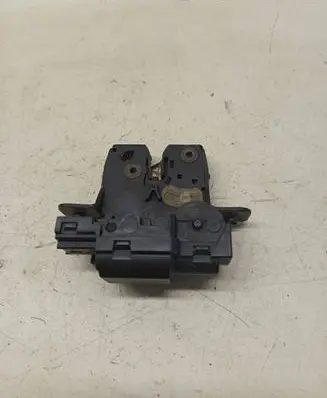 Nissan Qashqai+2 Tailgate/trunk/boot lock/catch/latch 90502EY10D