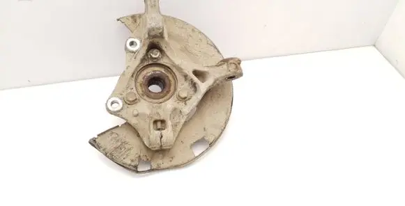 Opel Zafira C Front wheel hub