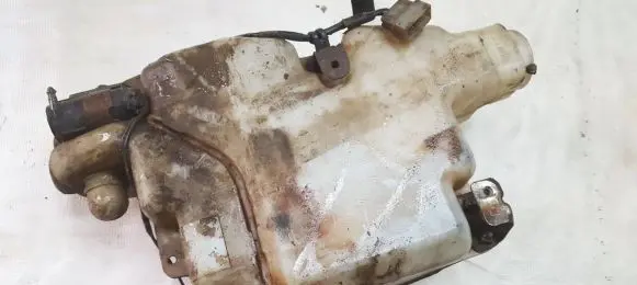 Mazda 626 Windshield washer fluid reservoir/tank XE6007370 XE6-007370