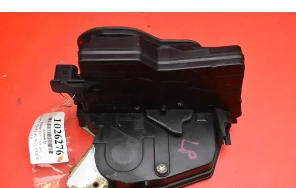 BMW 7 E65 E66 Front door lock 7012141