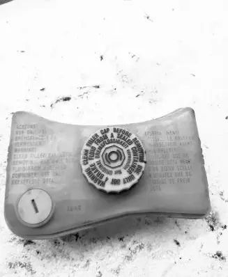 Audi A6 S6 C5 4B Master brake cylinder 32067009