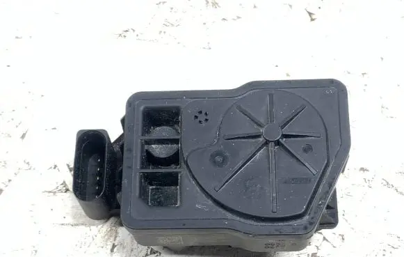 Volkswagen PASSAT B8 Other control units/modules 03N906249E