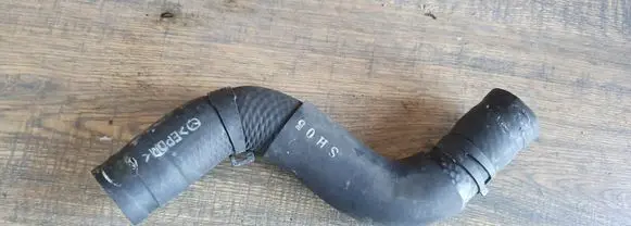 Mazda 6 Engine coolant pipe/hose