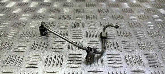 Skoda Superb B8 (3V) Fuel injector supply line/pipe 