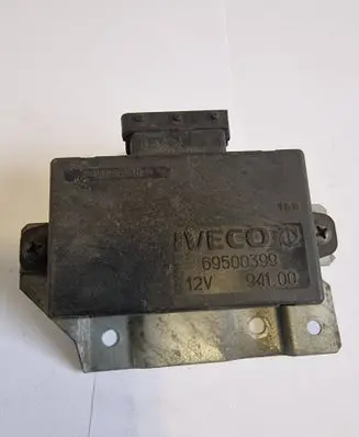 Iveco Daily 4th gen Door central lock control unit/module 69500399