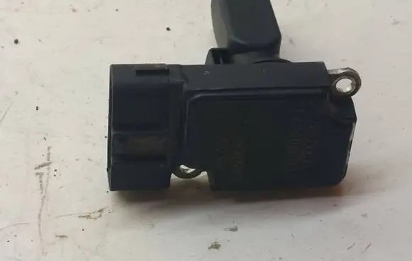Toyota Avensis T250 Mass air flow meter 2220427010 4Y02 AFH70M23