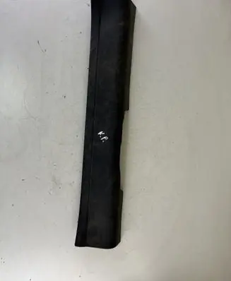 Hyundai Santa Fe Front sill trim cover 858712B000