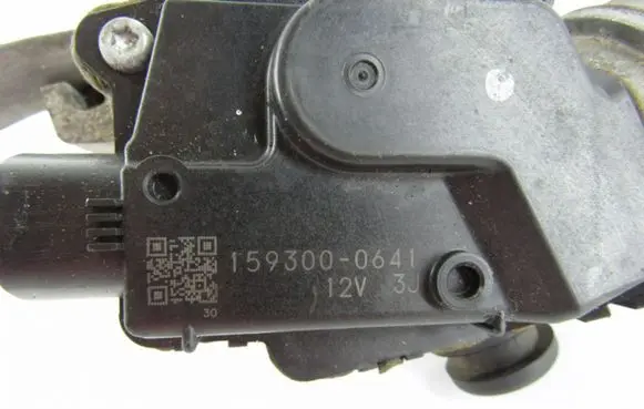 Mazda 6 Front wiper linkage and motor 1593000641