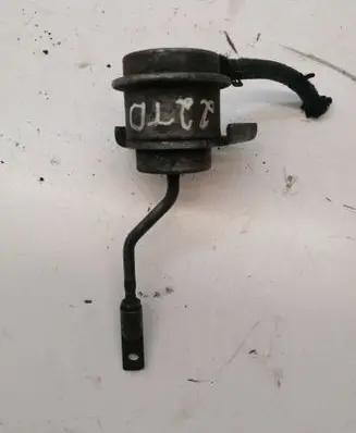 Ford Transit Turbo system vacuum part 13118960 T22575