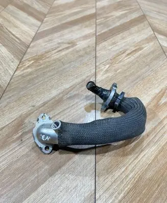 Nissan Navara D23 EGR valve line/pipe/hose 01724A0131