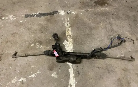Subaru Legacy Steering rack 