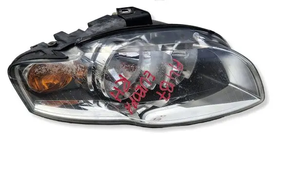 Audi A4 S4 B7 8E 8H Headlight/headlamp 