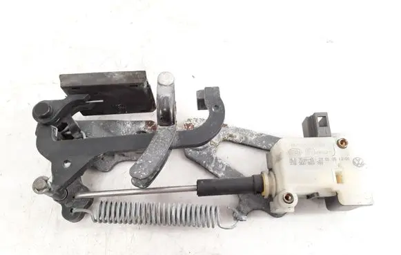 Volkswagen Phaeton Tailgate/trunk/boot lock/catch/latch 3D0953781