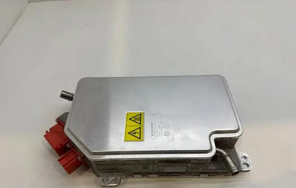 Polestar 2 Voltage converter inverter 32299861