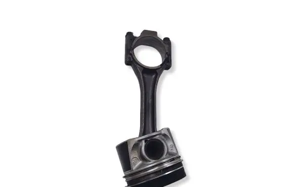 Volkswagen Caddy Piston with connecting rod 79L98