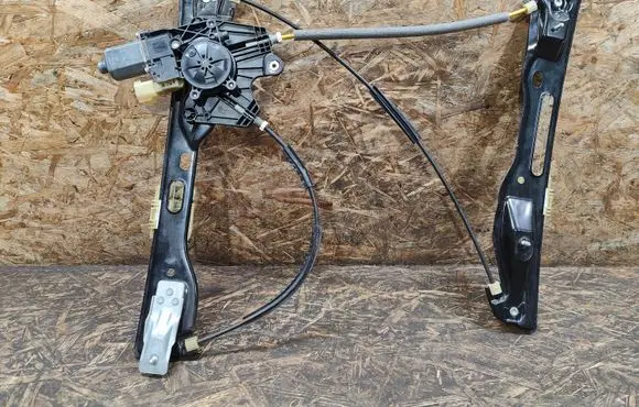 Ford Fusion II Front door window regulator with motor DS73F23200BF C07312103