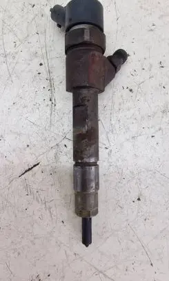 Renault Megane I Fuel injector 7700111014
