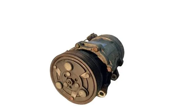 Volkswagen Golf IV Air conditioning (A/C) compressor (pump) SD7V16-KASACJA 1J0820803K SD7V16