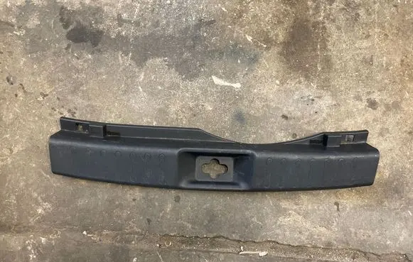Nissan Juke I F15 Trunk/boot sill cover protection 849921KA2A