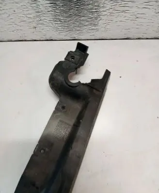 Battery tray