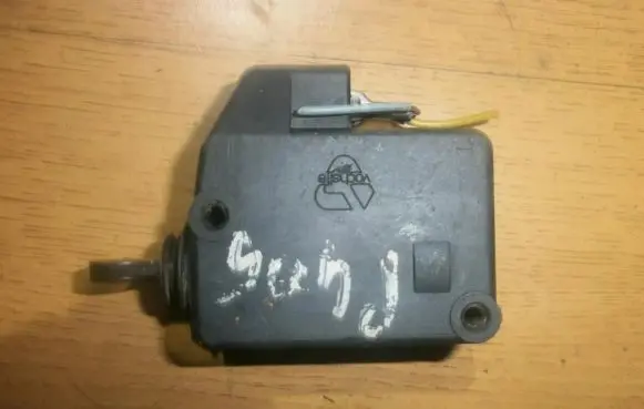 Peugeot 405 Central locking motor 
