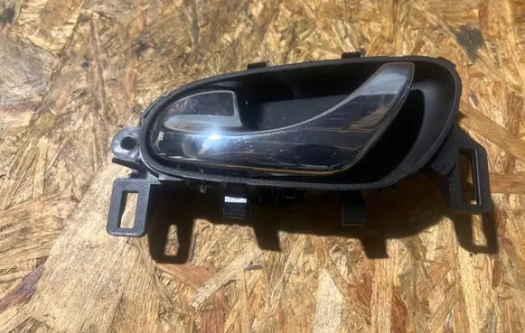 Nissan Navara D23 Front door interior handle 80671