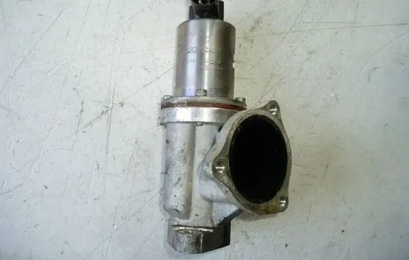 Hyundai Santa Fe EGR valve 2841027410