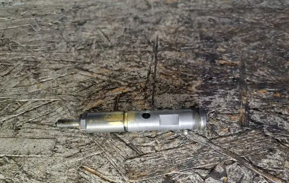 Opel Zafira A Fuel injector 0432193633 09158401