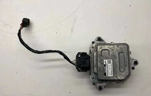 Lexus UX Electric radiator cooling fan 1636347050 2685001000