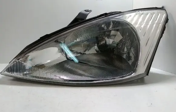 Ford Focus Headlight/headlamp