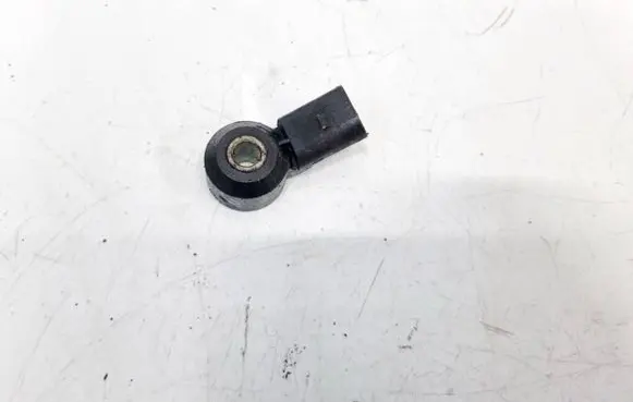 Audi A4 S4 B7 8E 8H Detonation knock sensor 030905377C